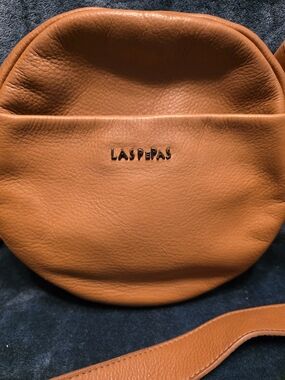 Las Pepas Women's Round Crossbody Bag in Tan